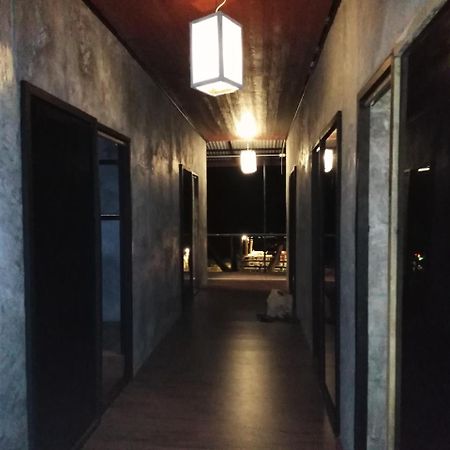 Phayam Hostel Koh Phayam Esterno foto