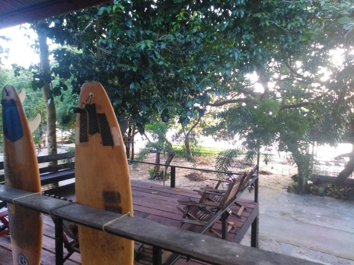 Phayam Hostel Koh Phayam Esterno foto